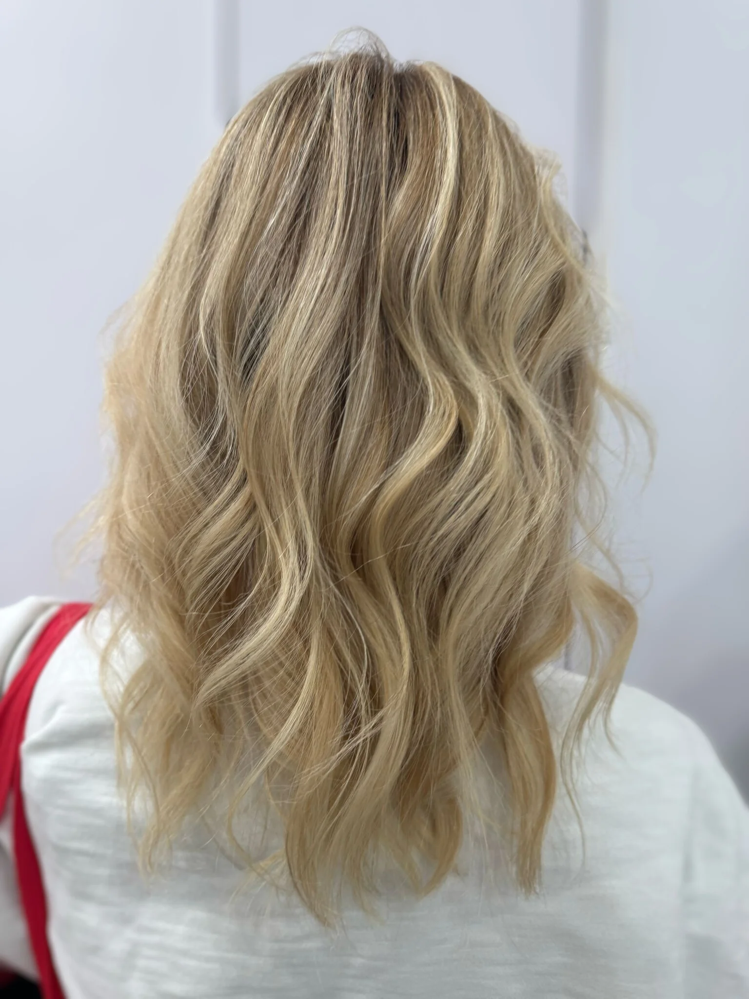 Fabi Hair and Makeup – Professional hairstyling & makeup for any occasion! Specializing in blowouts, haircuts, balayage, highlights, Mega Hair, and keratin treatments (with or without formaldehyde). Service in New York